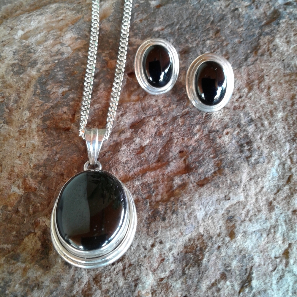 Sterling Silver Onyx NECKLACE SET